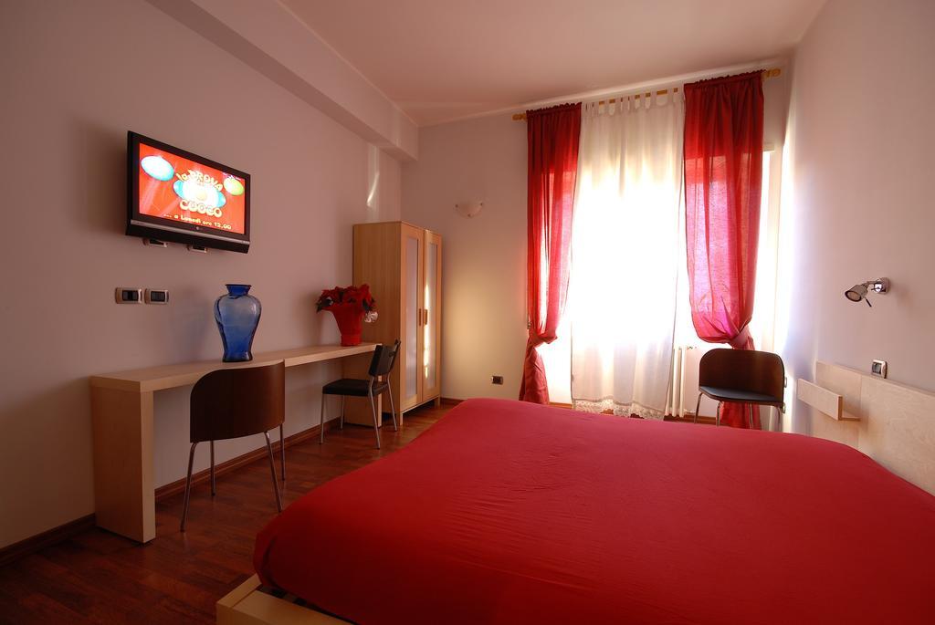 Gregory 90 3* Roma